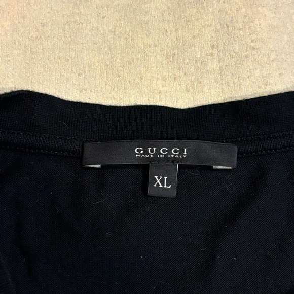 Gucci Logo Stripe Tshirt 🔥 - Picture 3 of 4